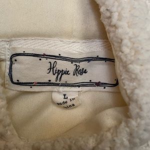 Kohl's Tops - Furry white hoodie Kohl's Tops - Furry white hoodie